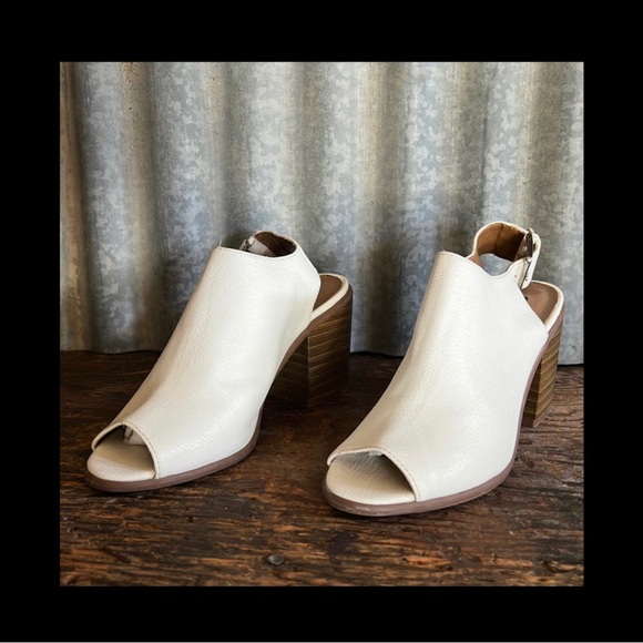 Forever 21 Shoes - Forever 21 heels